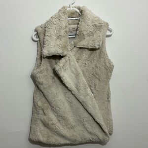d.d.Winter Faux Fur Vest Cream Beige XL Cozy Chic